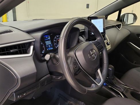 Used 2024 Toyota Corolla SE image 12