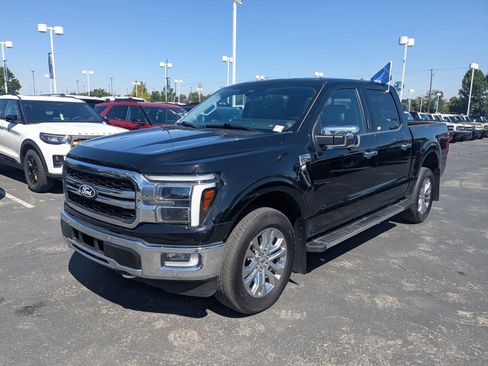 Used 2024 Ford F150 Lariat w/ Equipment Group 502A High AWD/4WD image 11