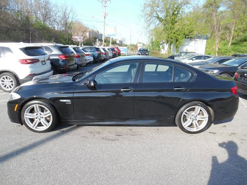 Used 2012 BMW 550i xDrive Sedan AWD/4WD image 2