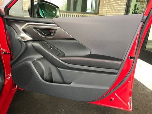 Used 2025 Subaru Impreza 2.0i Sport image 16