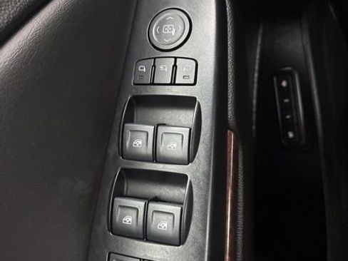 Used 2019 GMC Yukon XL SLT image 15