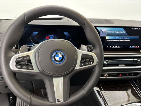 Used 2026 BMW X5 xDrive50e w/ Executive Package AWD/4WD image 22