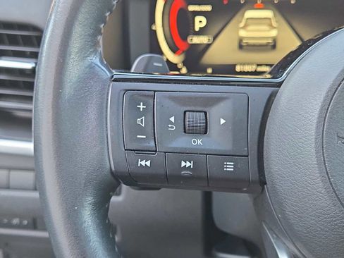 Used 2021 Nissan Rogue Platinum AWD/4WD image 24