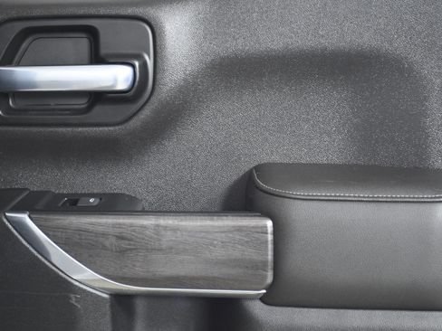 Used 2019 Chevrolet Silverado 1500 LTZ w/ LTZ Plus Package image 24