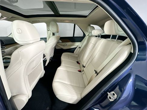 Used 2024 Mercedes-Benz GLE 350 4MATIC image 25