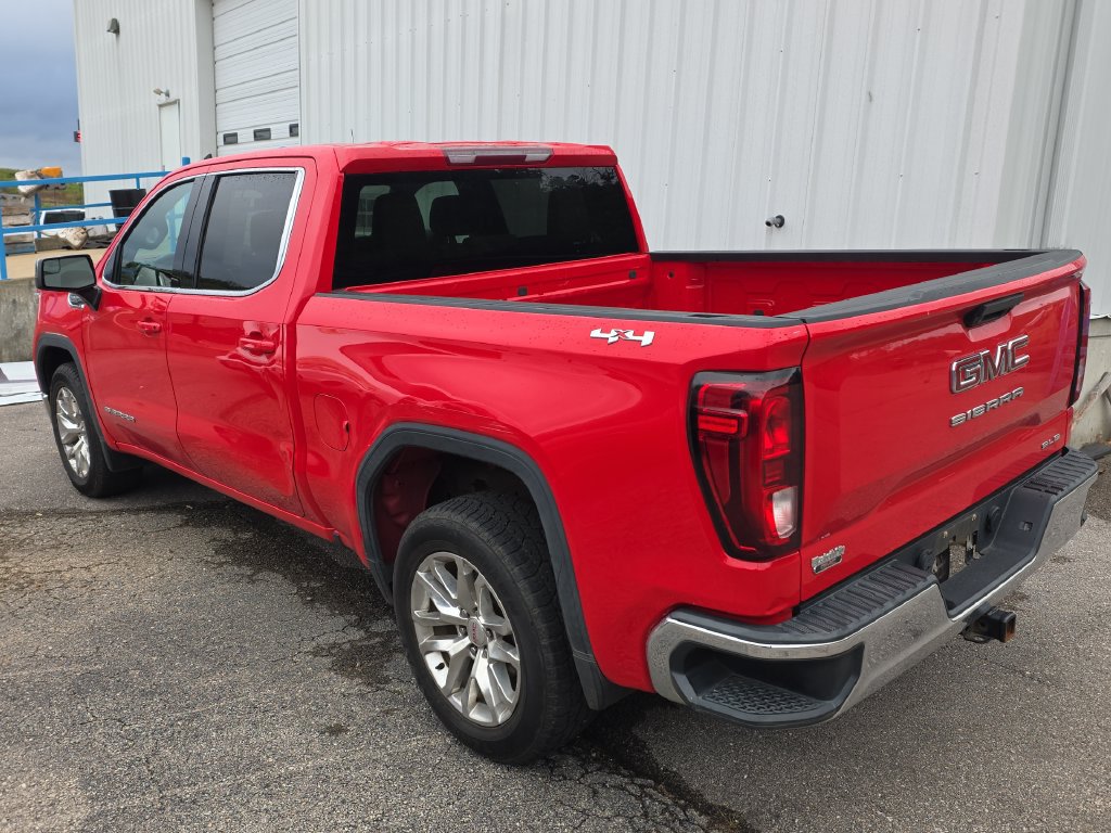 Used 2020 GMC Sierra 1500 SLE w/ Trailering Package AWD/4WD image 4