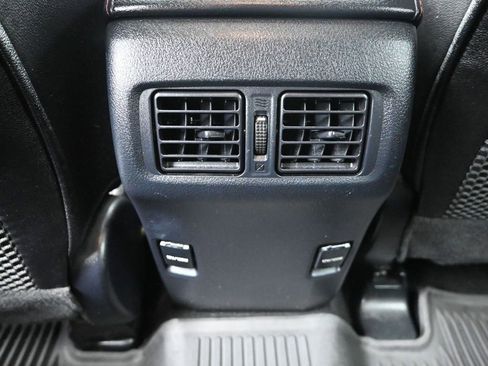 Used 2018 Toyota 4Runner TRD Off-Road Premium image 32