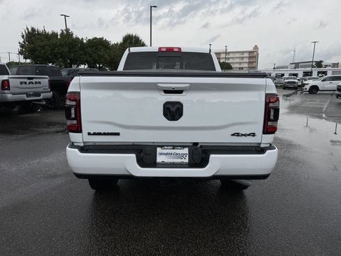 Used 2023 RAM 2500 Laramie AWD/4WD image 8