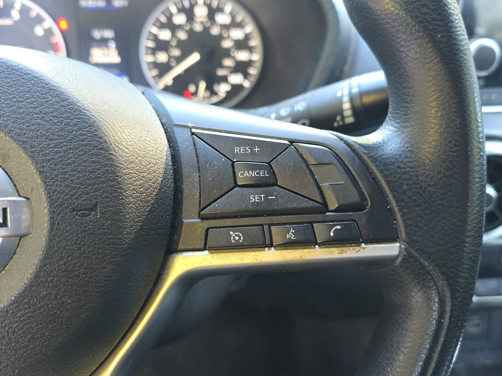 Used 2020 Nissan Sentra S FWD image 14