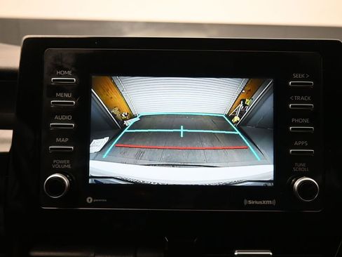 Used 2023 Toyota Camry SE FWD image 18