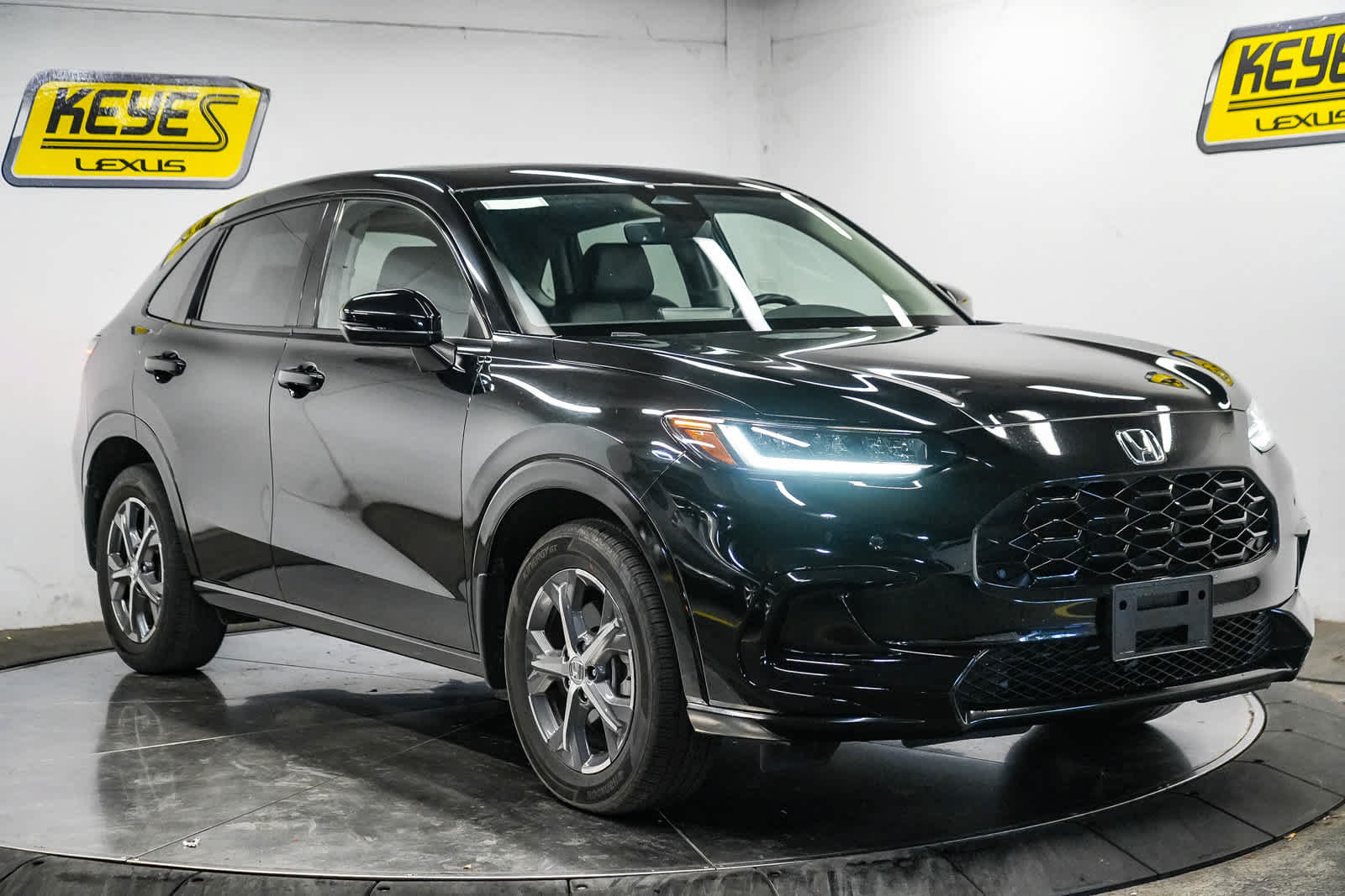 Used 2024 Honda HR-V EX-L image 7