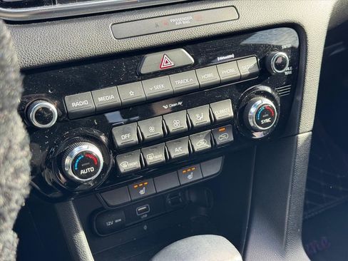 Used 2022 Kia Sportage Nightfall Edition w/ Nighfall AWD Premium Package image 20