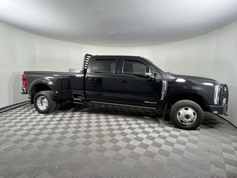 Used 2024 Ford F350 Lariat w/ Lariat Ultimate Package image 6