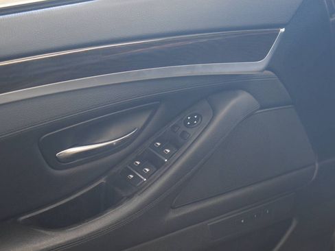 Used 2014 BMW 528i Sedan RWD image 32