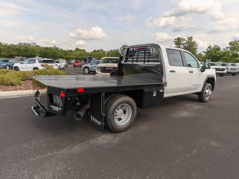 New 2026 GMC Sierra 3500 Pro w/ Convenience Package AWD/4WD image 10