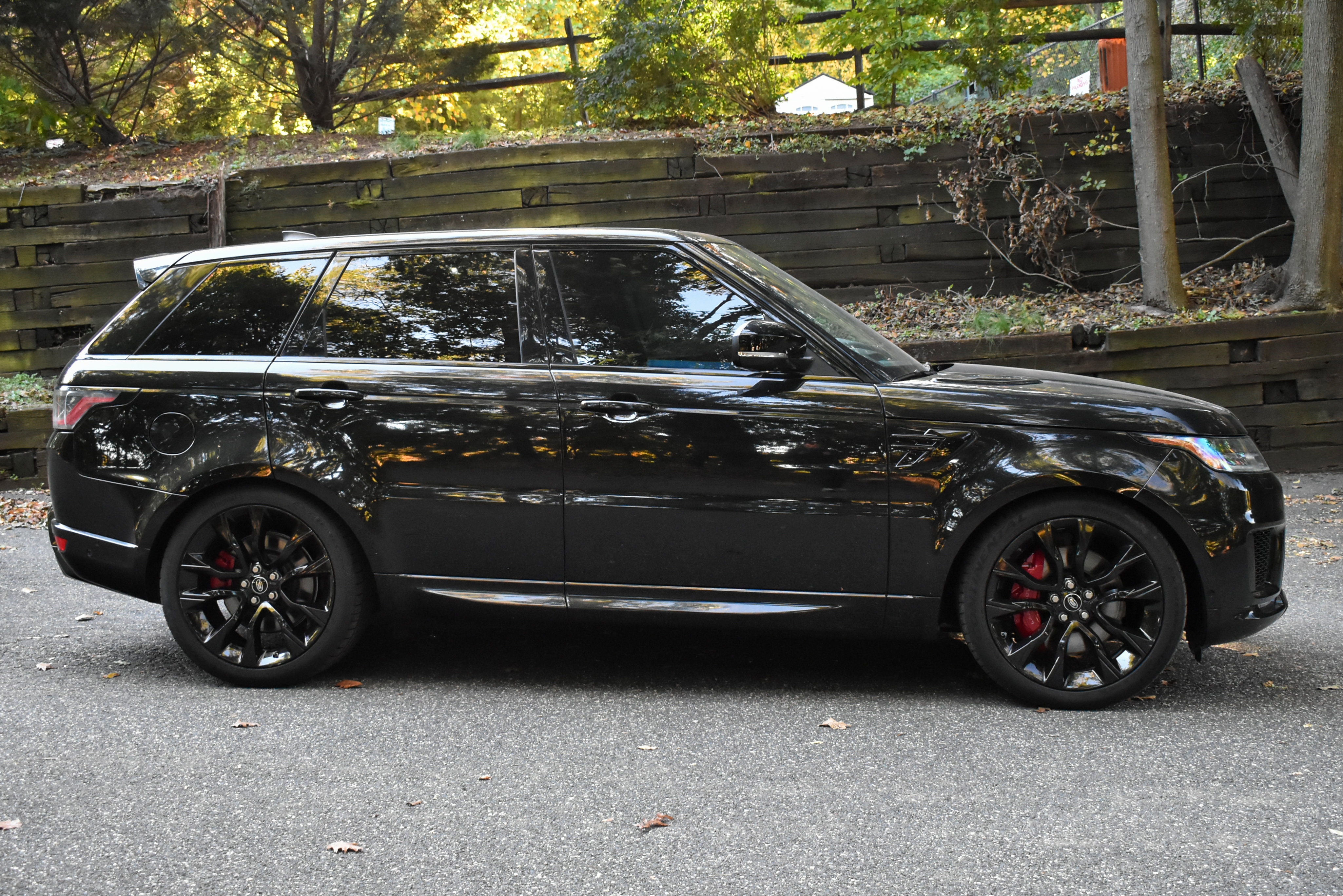 Used 2021 Land Rover Range Rover Sport HST AWD/4WD image 11