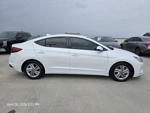 Used 2020 Hyundai Elantra Value Edition w/ Cargo Package (C1) FWD image 5