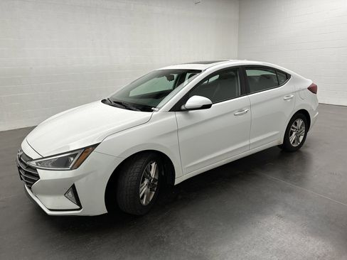 Used 2019 Hyundai Elantra Value Edition w/ Cargo Package FWD image 4