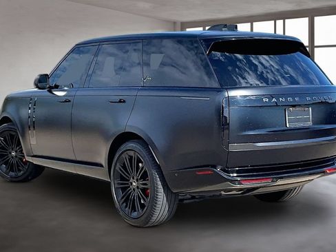 Used 2023 Land Rover Range Rover SE AWD/4WD image 12