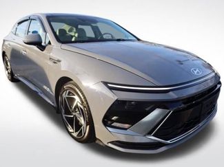 Used 2024 Hyundai Sonata SEL w/ Convenience Package video 2