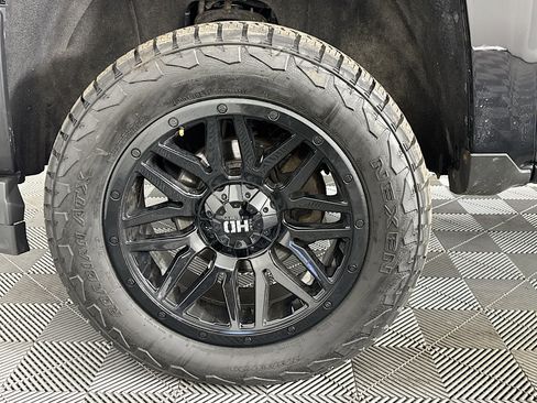 Used 2017 Chevrolet Silverado 1500 W/T image 34