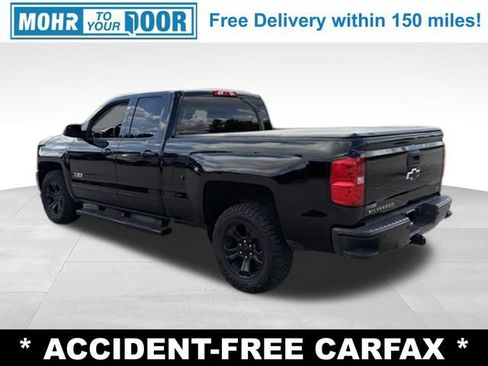 Used 2018 Chevrolet Silverado 1500 LT w/ Midnight Edition AWD/4WD image 3