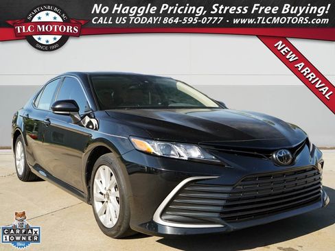 Used 2023 Toyota Camry LE FWD image 1