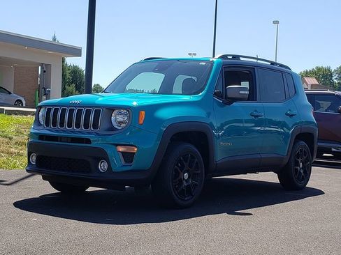 Used 2021 Jeep Renegade Limited AWD/4WD image 2