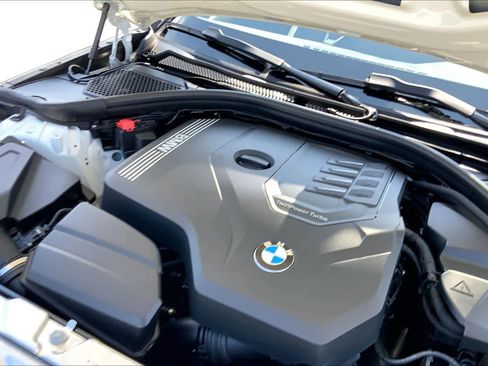 Used 2023 BMW 330i Sedan w/ Convenience Package image 32