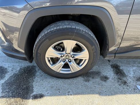 Used 2023 Toyota RAV4 XLE image 22