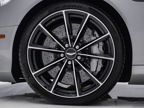 Used 2016 Aston Martin DB9 GT RWD image 17