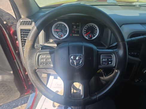 Used 2018 RAM 3500 Tradesman w/ Chrome Appearance Group RWD image 14