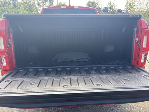 Used 2020 Ford Ranger Lariat w/ Technology Package image 17