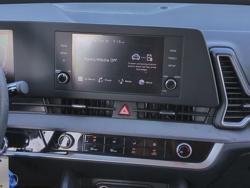 Certified 2025 Kia Sportage LX FWD image 18