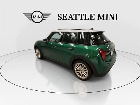 New 2026 MINI Cooper S image 8