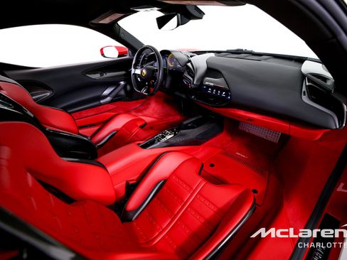 Used 2021 Ferrari SF90 Stradale image 18