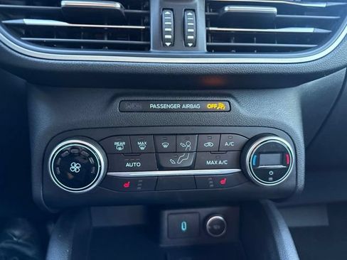 Certified 2020 Ford Escape SE AWD/4WD image 21