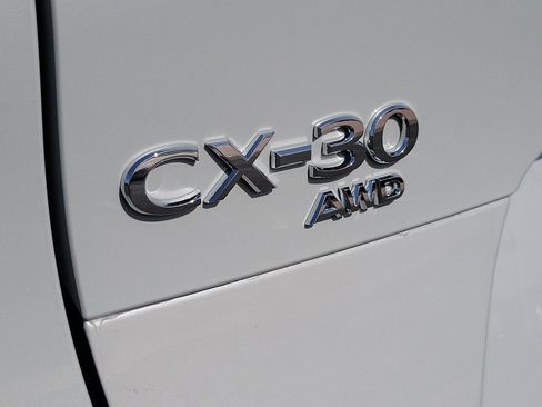 New 2026 MAZDA CX-30 AWD 2.5 S w/ Select Sport Pkg image 23