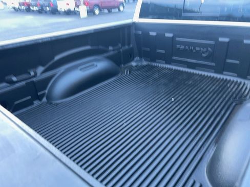 Used 2021 RAM 1500 Big Horn image 12