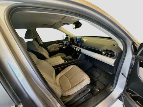 Certified 2025 Honda Pilot EX-L image 31