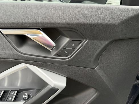 Used 2021 Audi Q3 2.0T Premium image 17