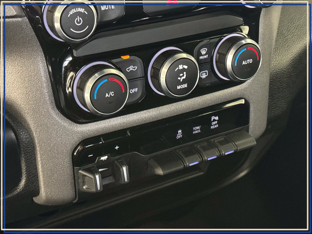 Used 2022 RAM 2500 Tradesman AWD/4WD image 28