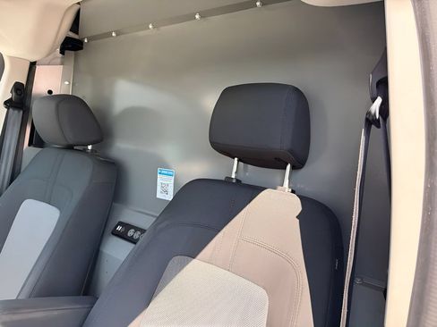 Used 2022 Ford Transit Connect XL FWD image 16