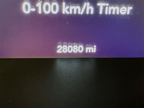 Used 2022 Dodge Challenger SXT w/ Cold Weather Group image 5