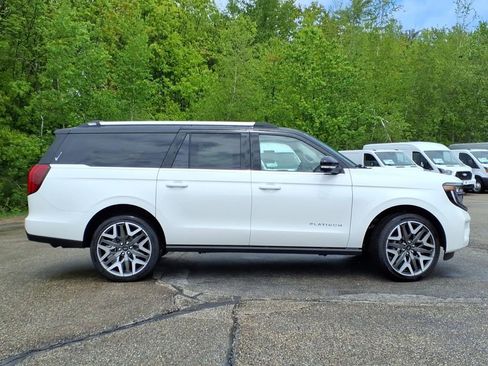 New 2026 Ford Expedition Max Platinum w/ Platinum Ultimate Package AWD/4WD image 4