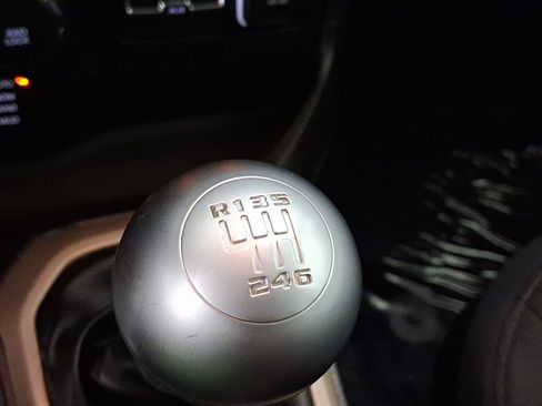 Used 2016 Jeep Renegade 75th Anniversary image 15