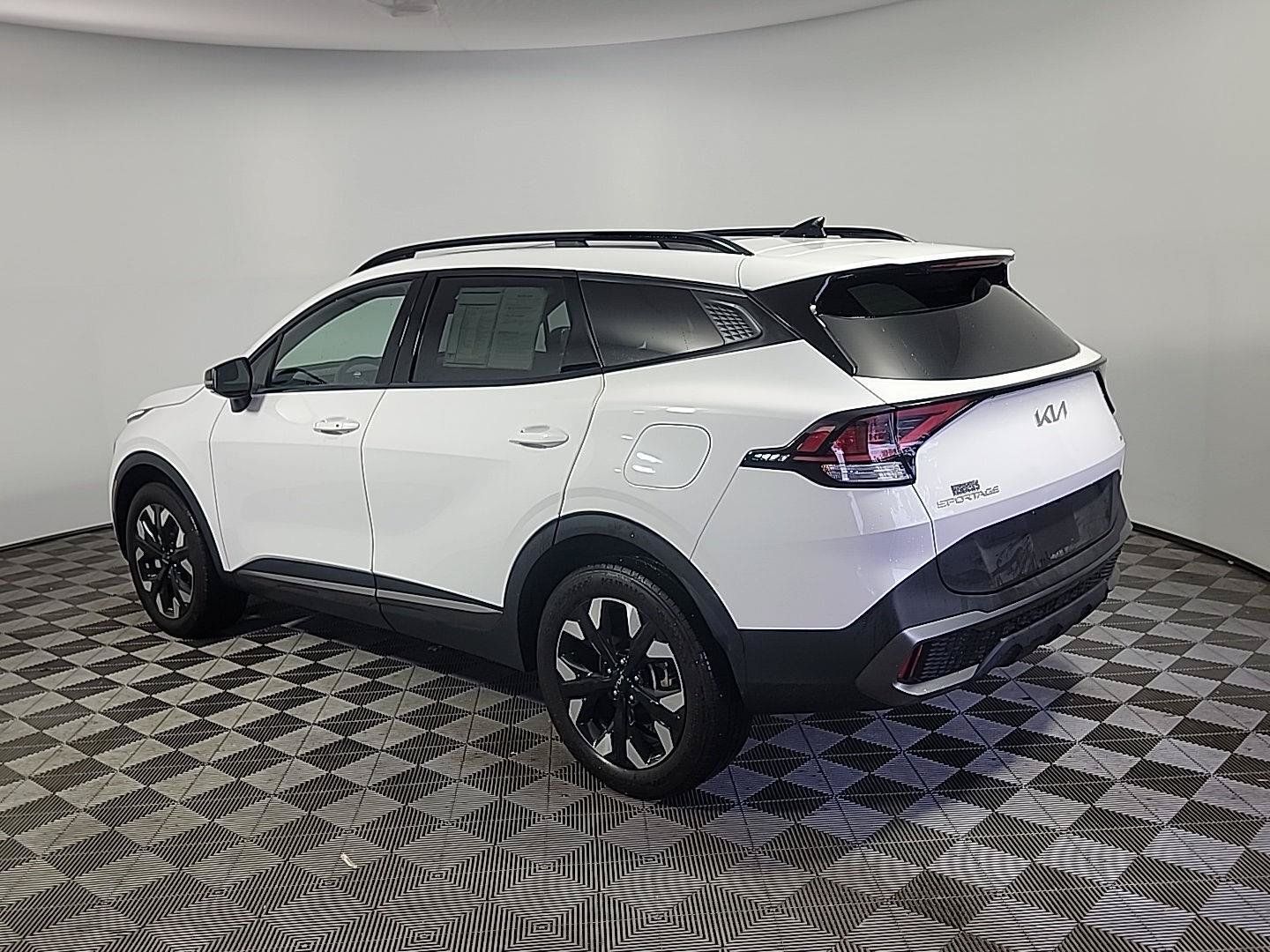 Certified 2023 Kia Sportage X-Line w/ X-Line Premium Package AWD/4WD image 10
