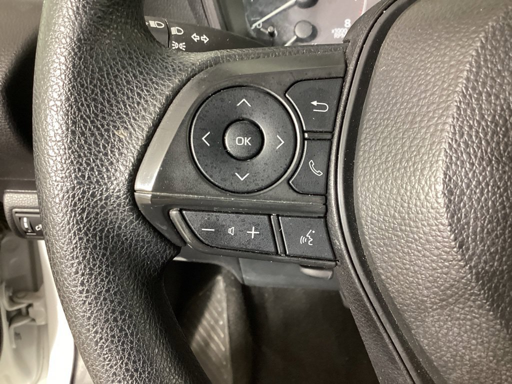 Used 2025 Toyota Corolla LE FWD image 13