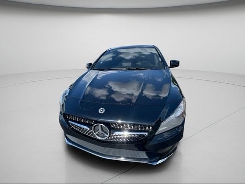 Used 2019 Mercedes-Benz CLA 250 4MATIC image 2