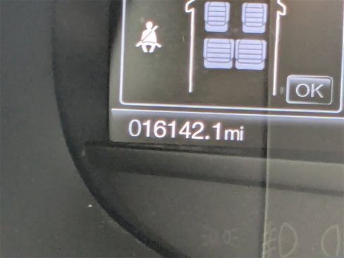 Used 2024 Ford Edge SEL w/ Sport Appearance Package image 31